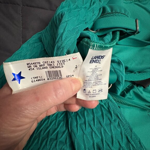 Lands' End Texture Underwire Wrap Tankini Swimsuit Top - Size: 4 Long -NWT - Picture 6 of 12